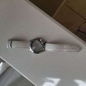 Womens guess watch